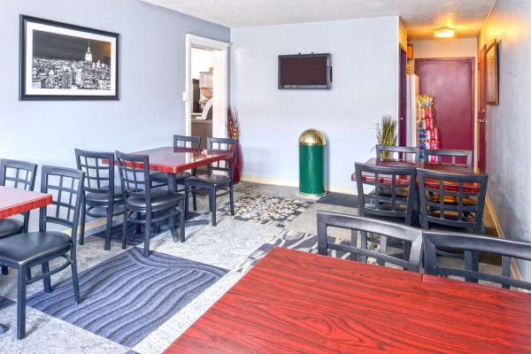 Hotel Econo Lodge Benton